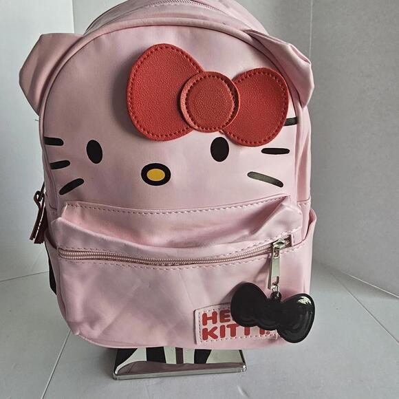 Hello Kitty Sanrio Backpack, Small Pink Girl's Backpack NWT - Picture 2 of 7